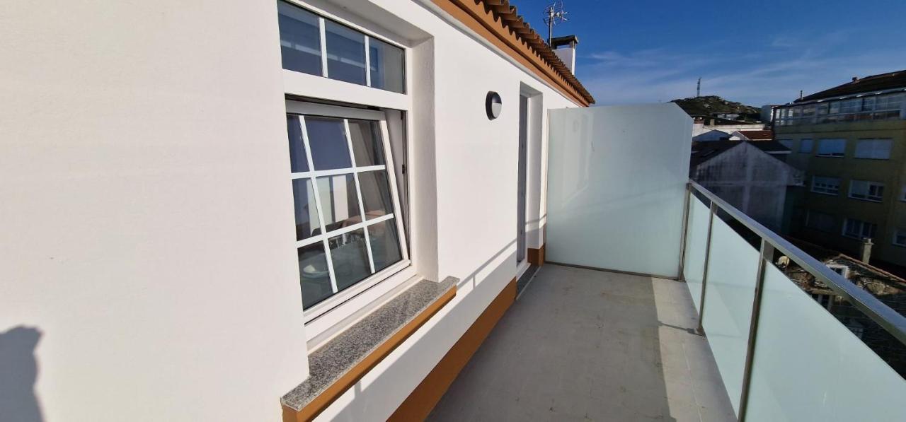 Estudios En Plaza Cabo Da Vila Centro Muxia Exterior photo